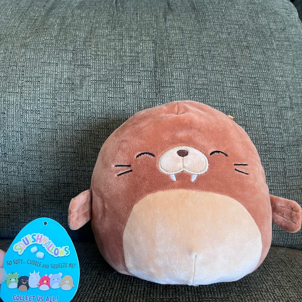 8” walrus squishmallow